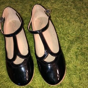 Zara Girls Black Patent Leather MaryJane Flats